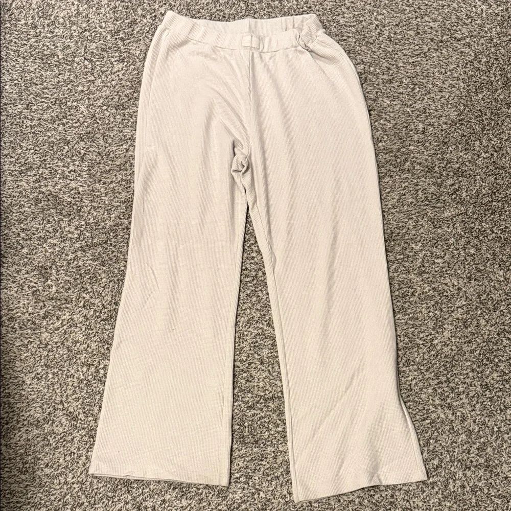 Women's Cream Wide-Leg Lounge Pants - Picture 1 of 3